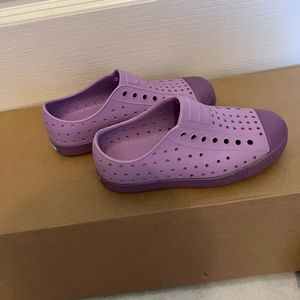 Native shoes girls sandals